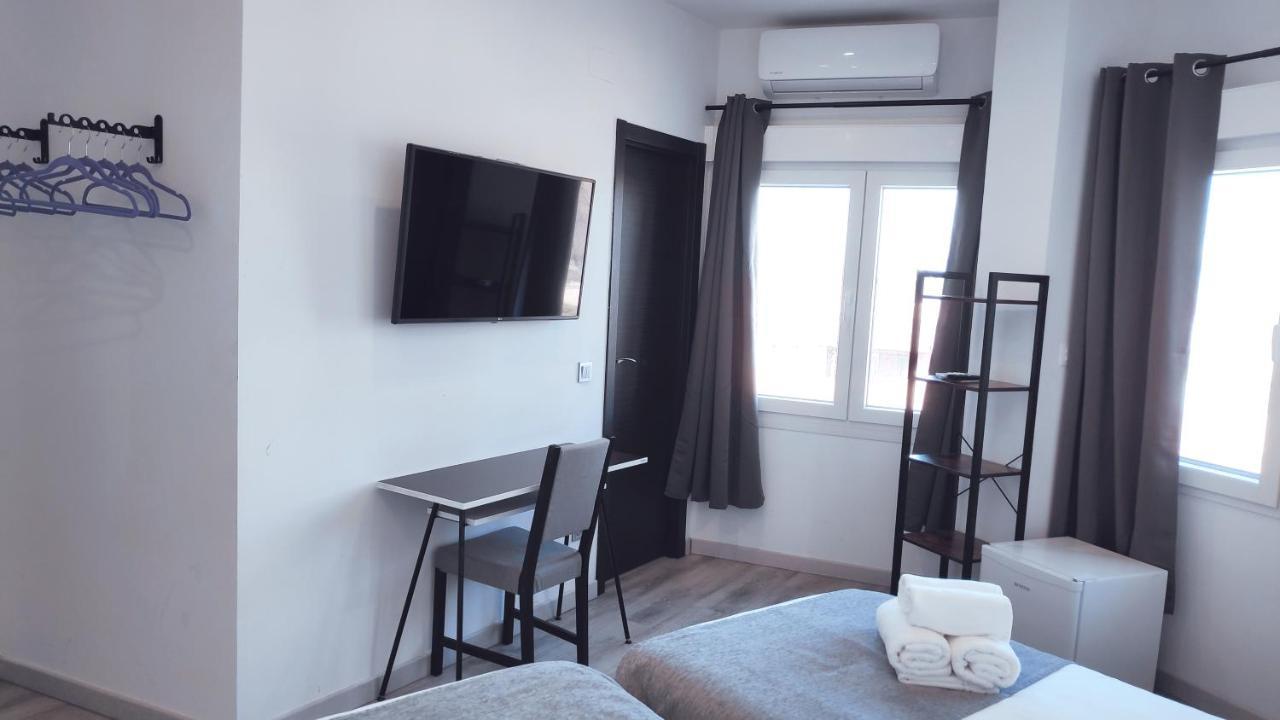 Hostal Dona Isabel Majadahonda Eksteriør bilde