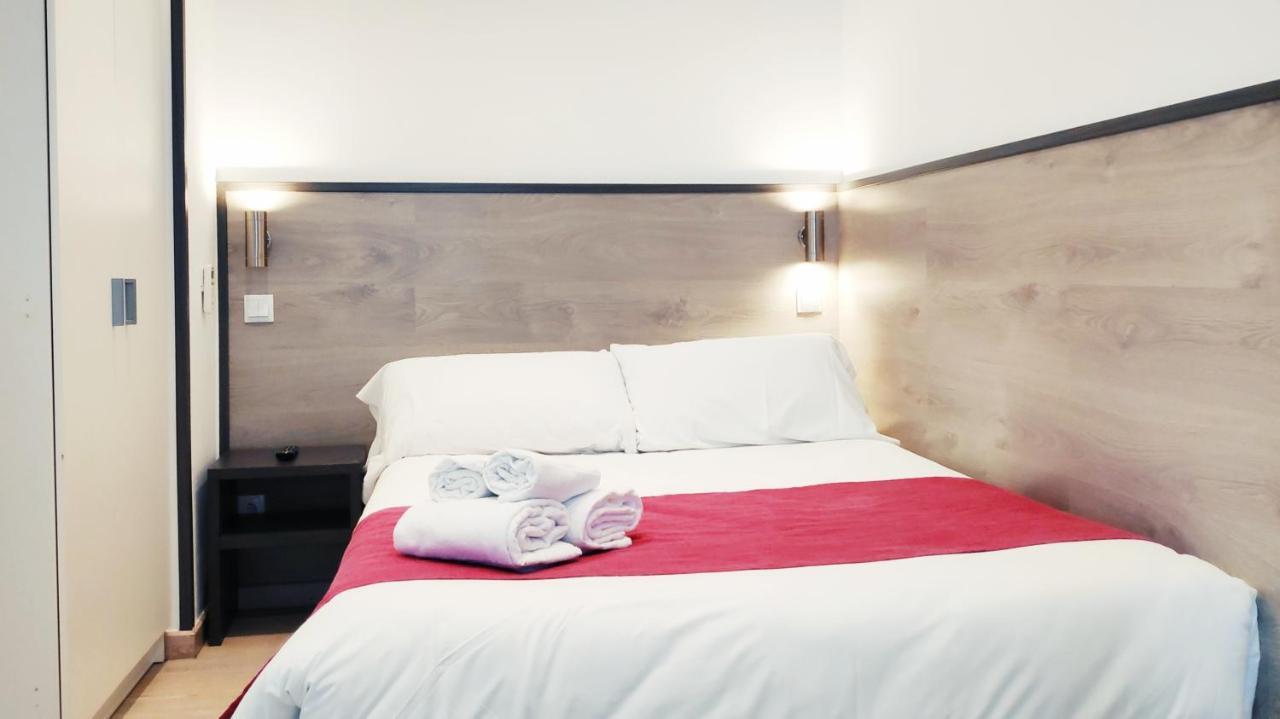 Hostal Dona Isabel Majadahonda Eksteriør bilde